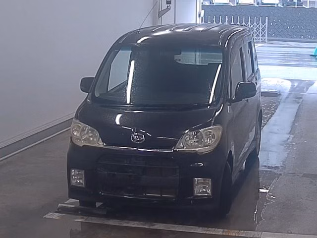 DAIHATSU TANTO EXE