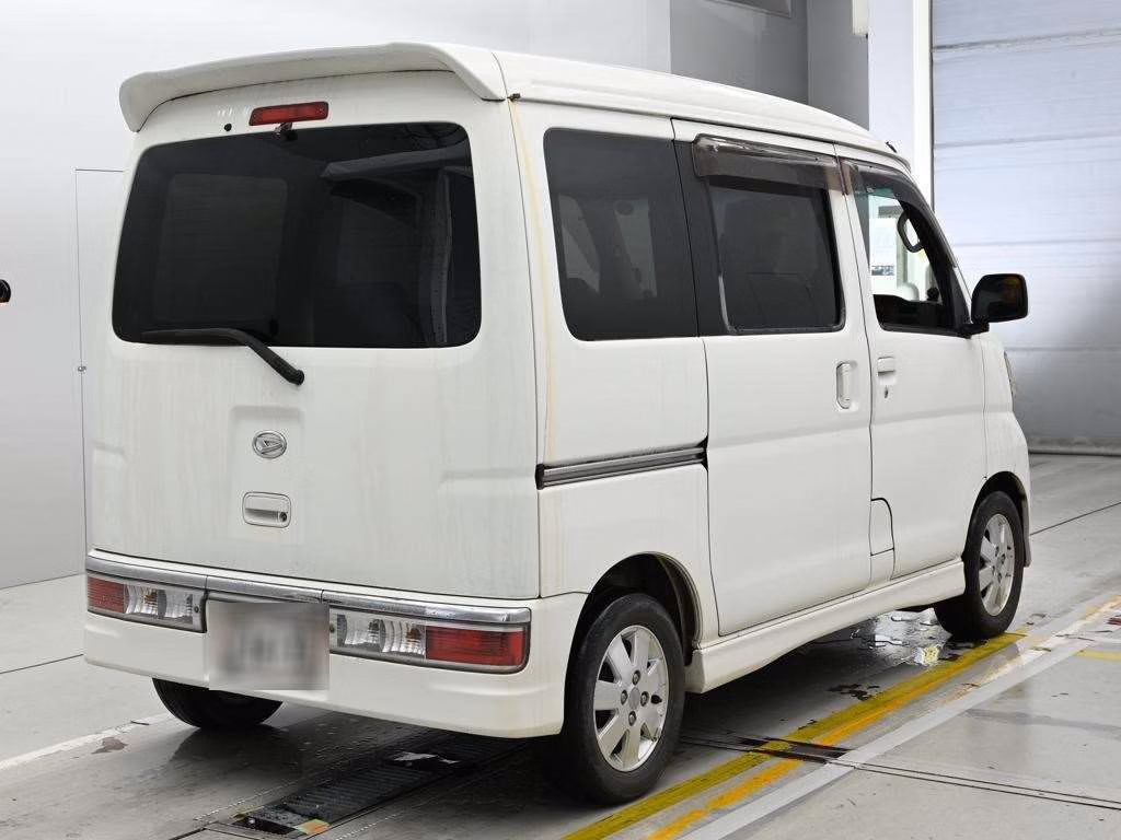 DAIHATSU ATRAI