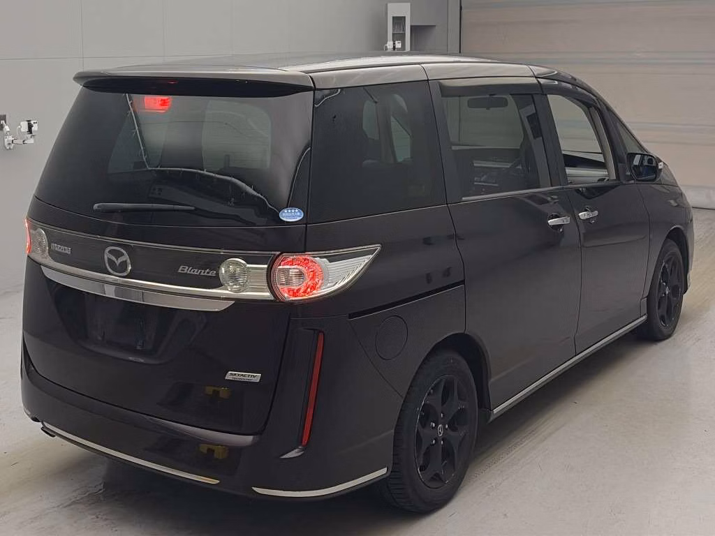 MAZDA BIANTE