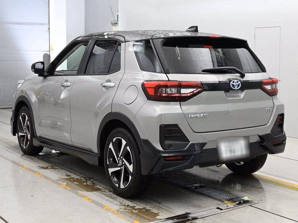 TOYOTA RAIZE