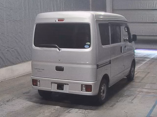 MITSUBISHI MINICAB