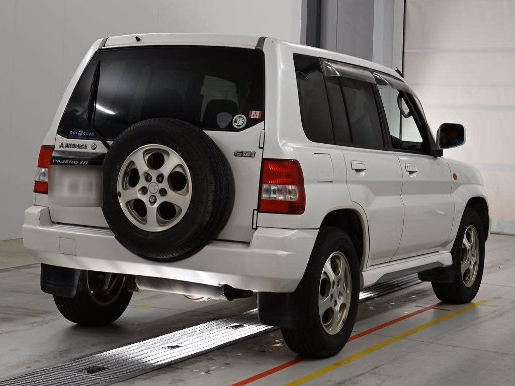 MITSUBISHI PAJERO IO