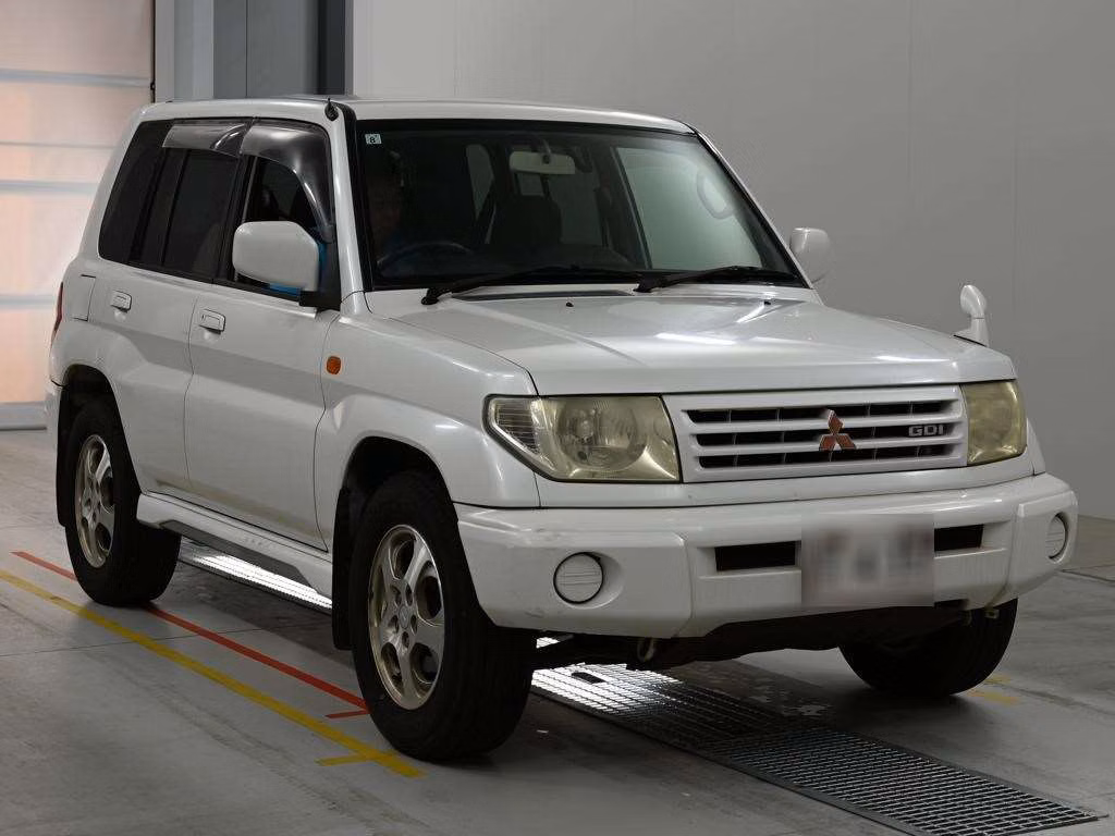 MITSUBISHI PAJERO IO