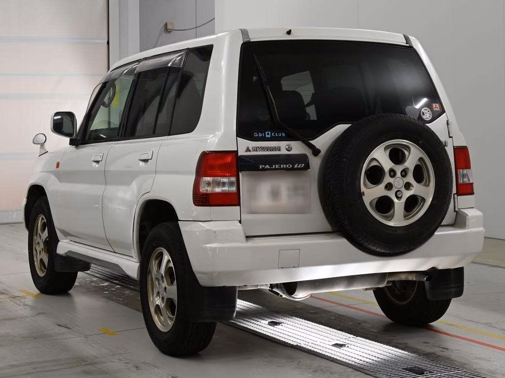 MITSUBISHI PAJERO IO