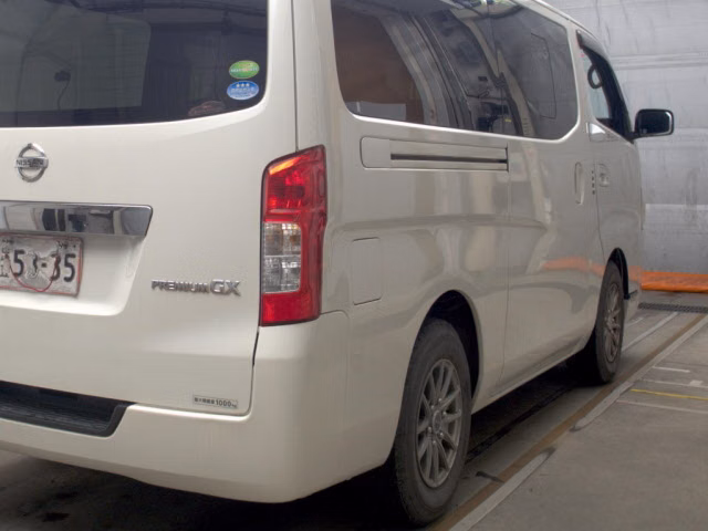 NISSAN NV350 CARAVAN