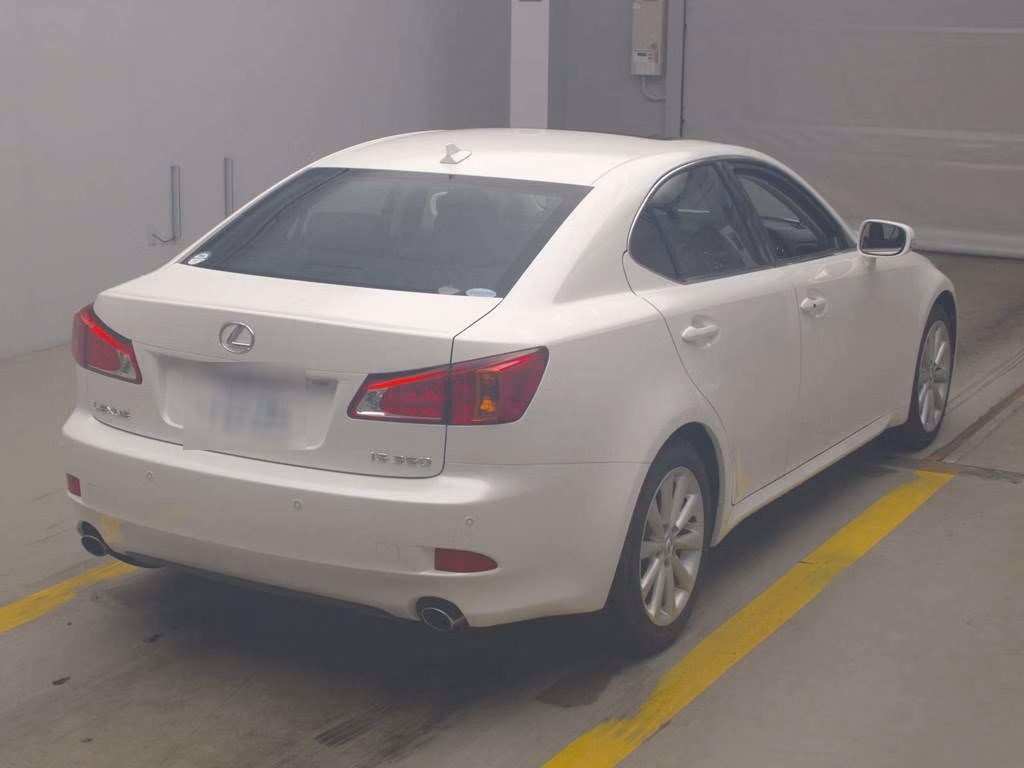 LEXUS IS250
