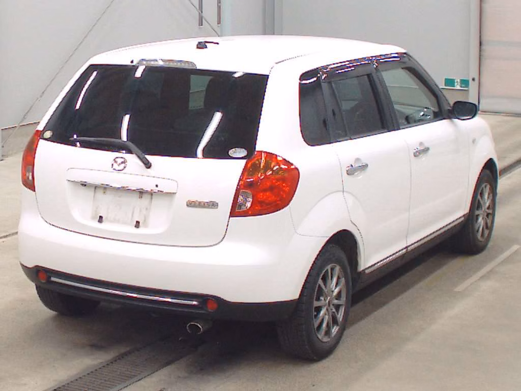 MAZDA VERISA