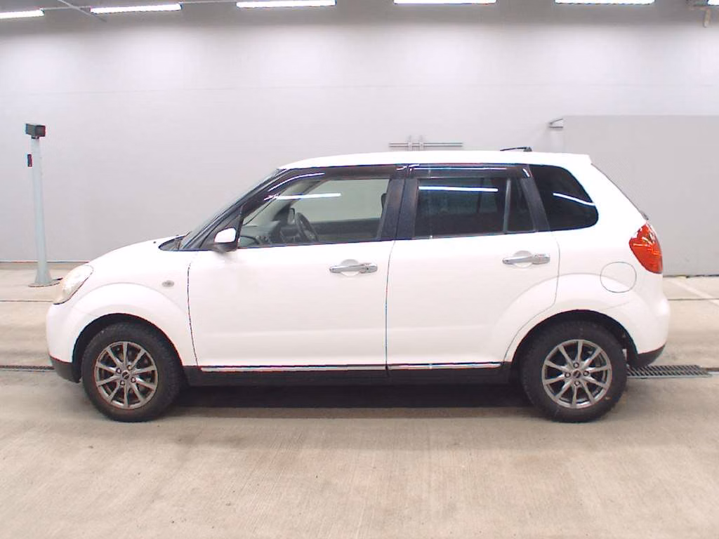 MAZDA VERISA