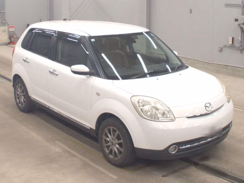 MAZDA VERISA