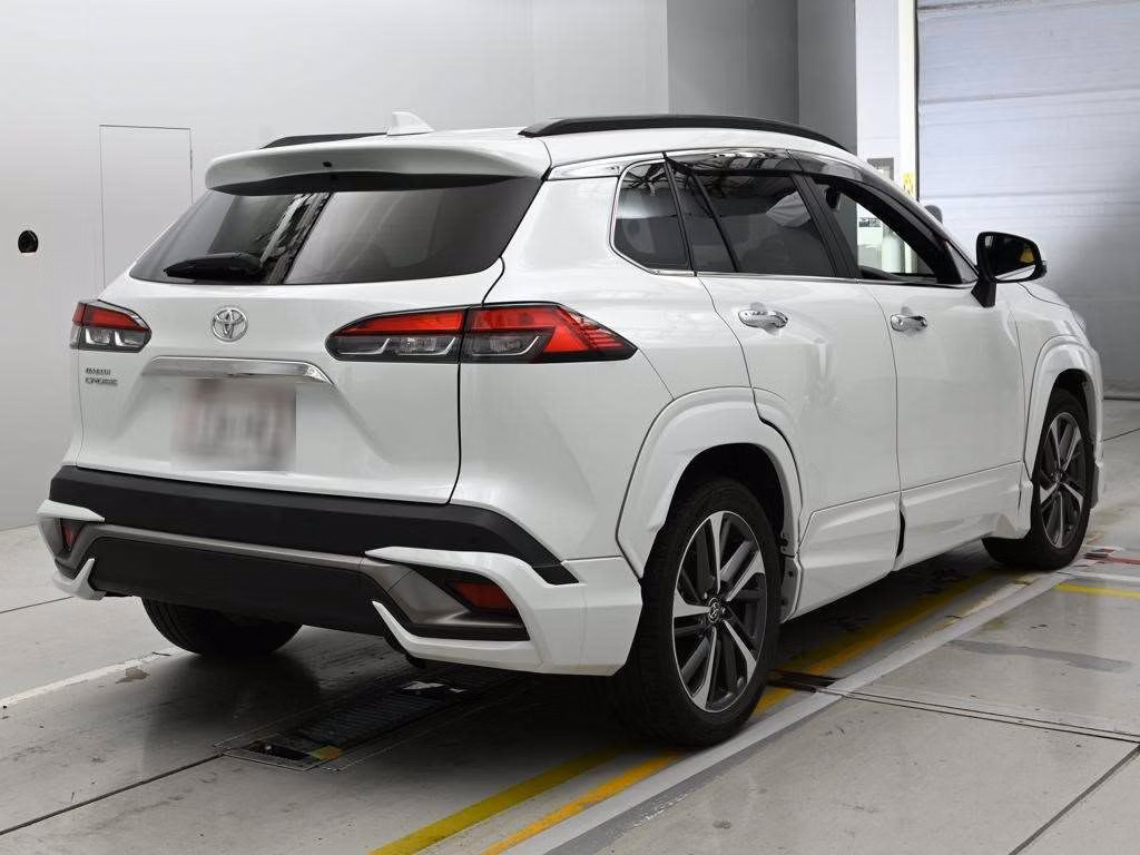TOYOTA COROLLA CROSS