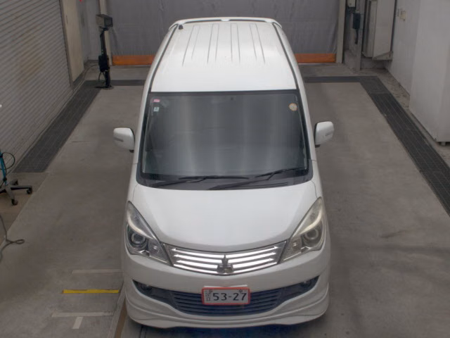 MITSUBISHI DELICA D:2