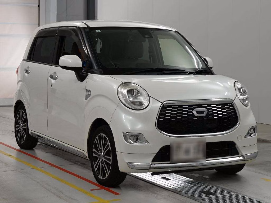 DAIHATSU CAST