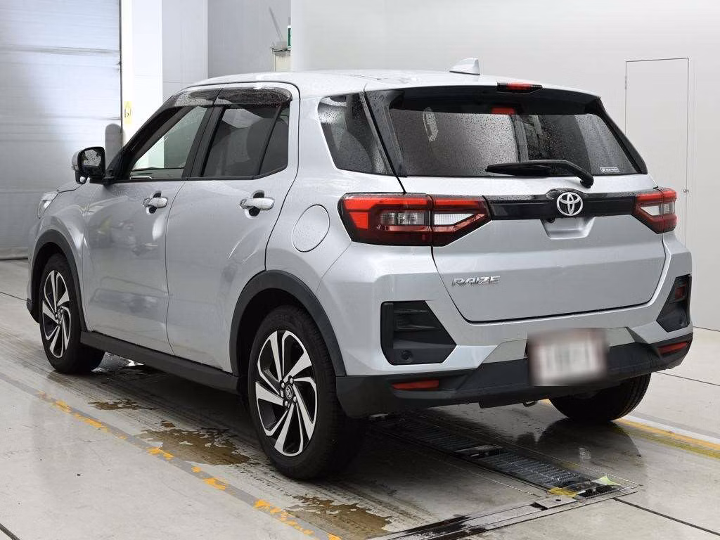 TOYOTA RAIZE