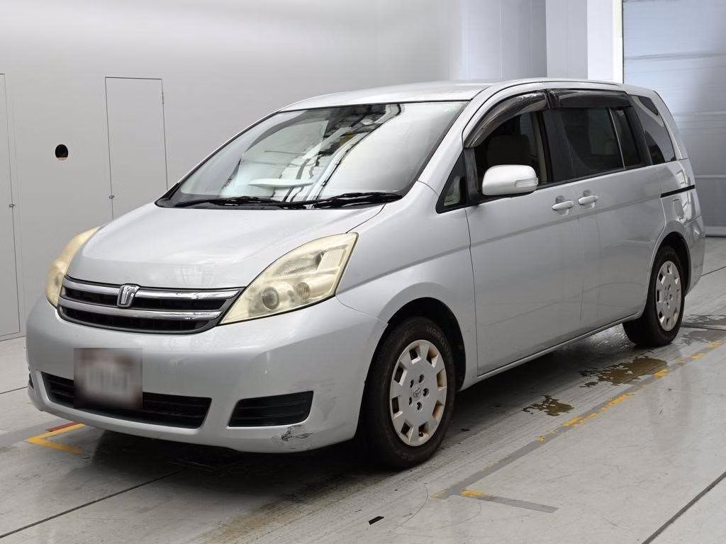 TOYOTA ISIS