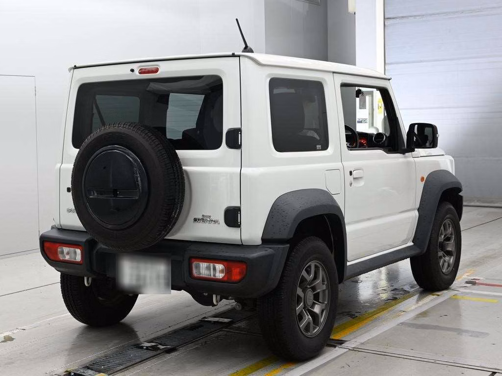 SUZUKI JIMNY SIERRA