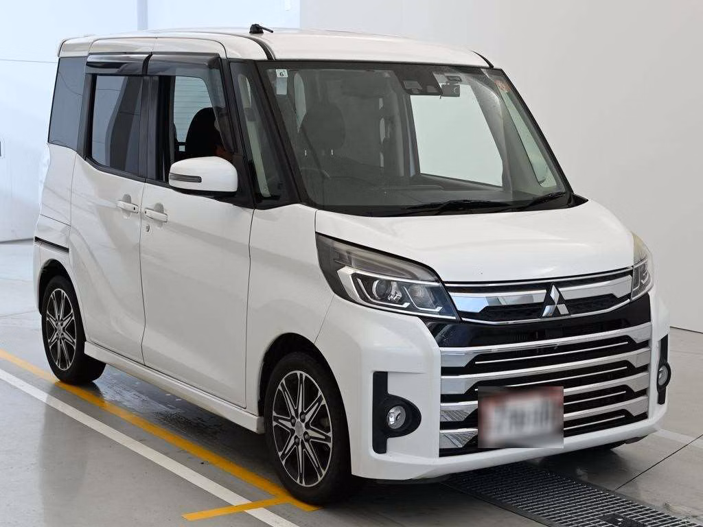 MITSUBISHI EK SPACE