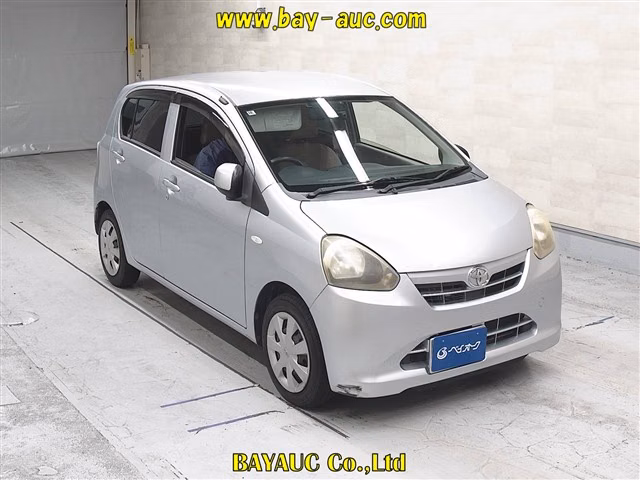 TOYOTA PIXIS EPOCH