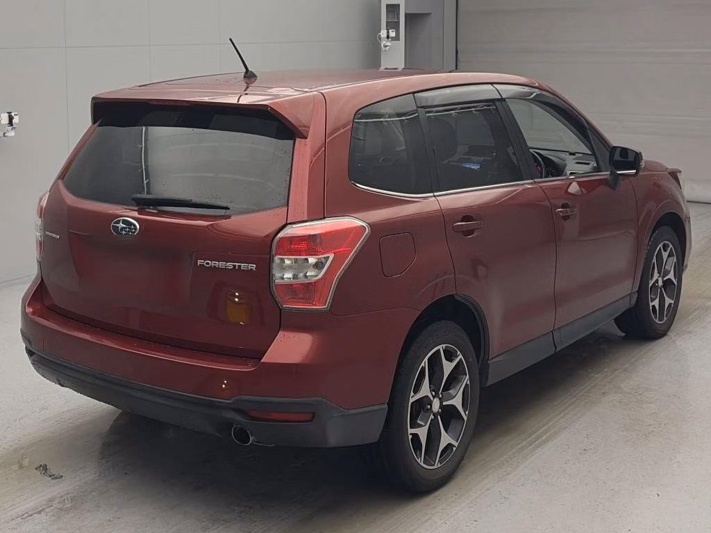 SUBARU FORESTER