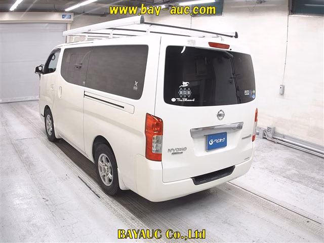 NISSAN NV350 CARAVAN