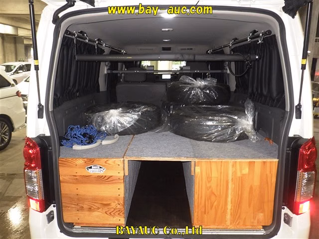 NISSAN NV350 CARAVAN