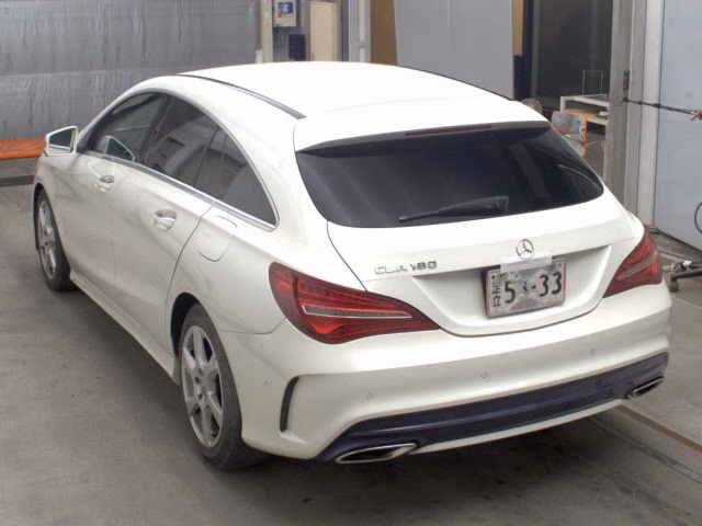 MERCEDES-BENZ CLA-CLASS