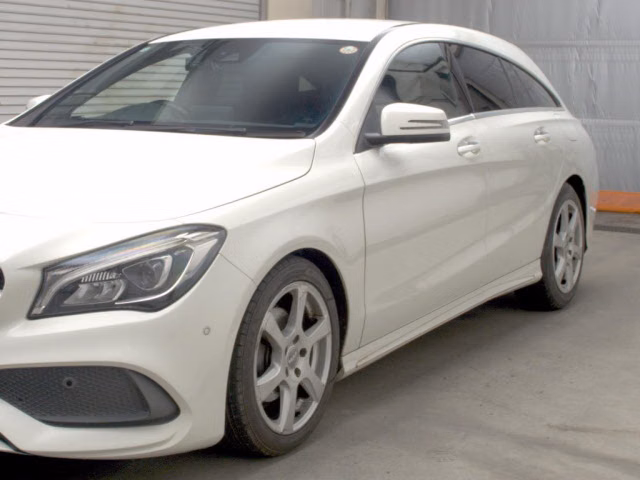MERCEDES-BENZ CLA-CLASS