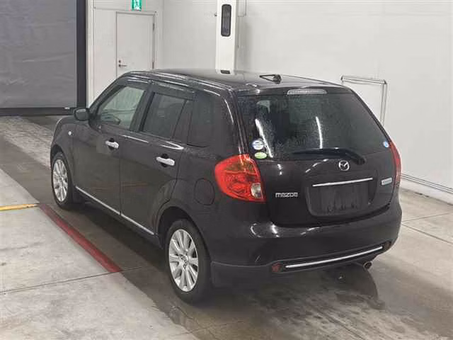 MAZDA VERISA