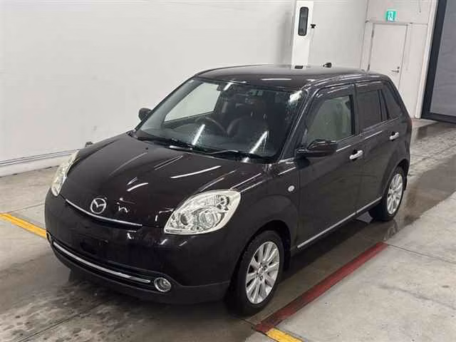 MAZDA VERISA