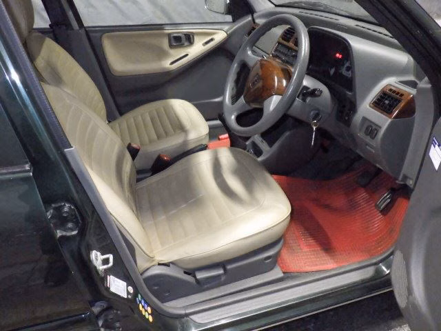 SUZUKI CERVO
