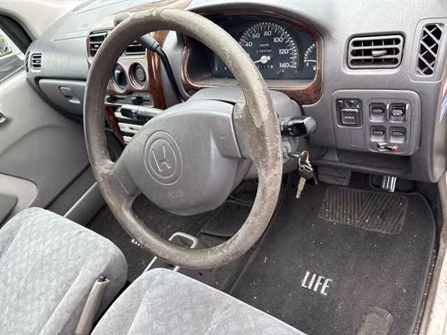 HONDA LIFE