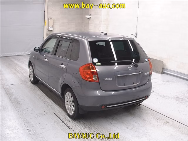 MAZDA VERISA