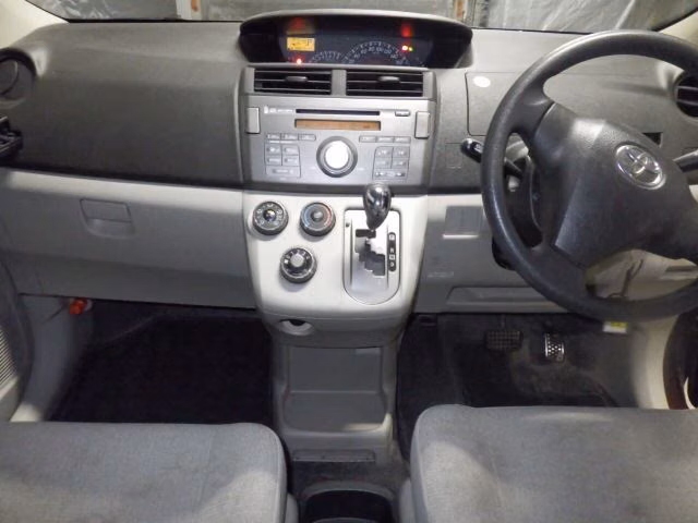 TOYOTA PASSO SETTE