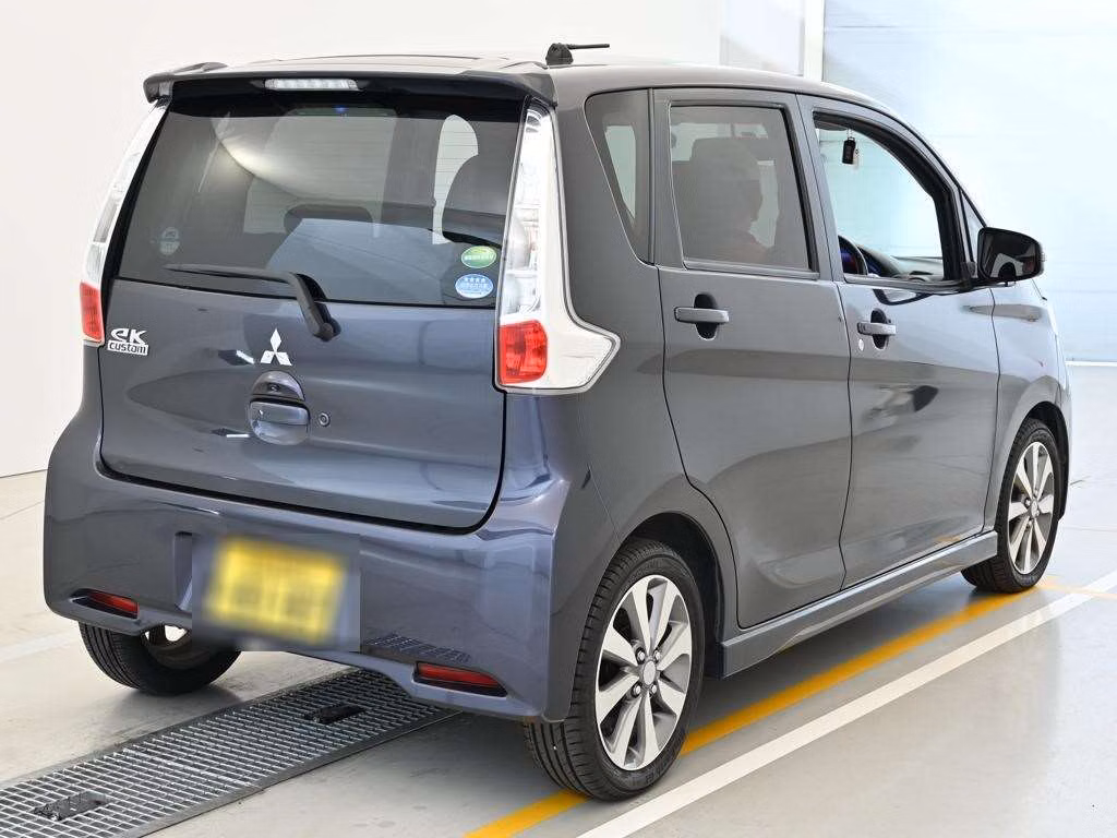 MITSUBISHI EK CUSTOM