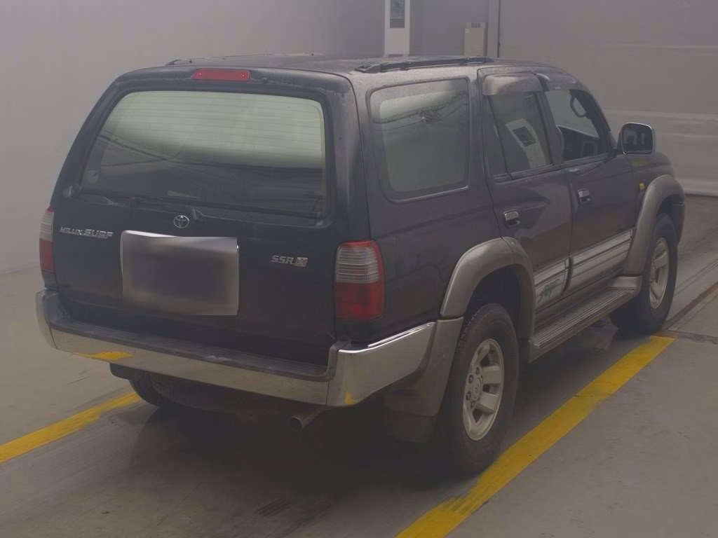 TOYOTA HILUX SURF