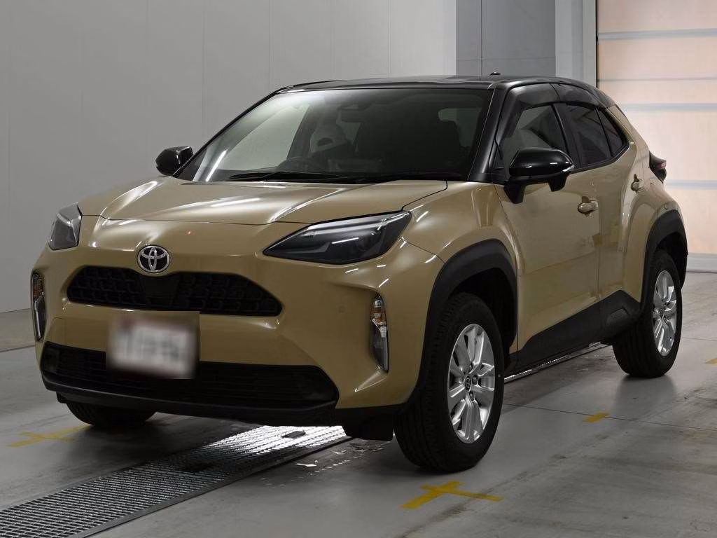 TOYOTA YARIS CROSS
