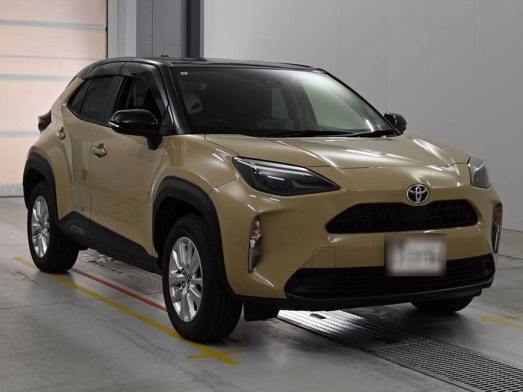 TOYOTA YARIS CROSS
