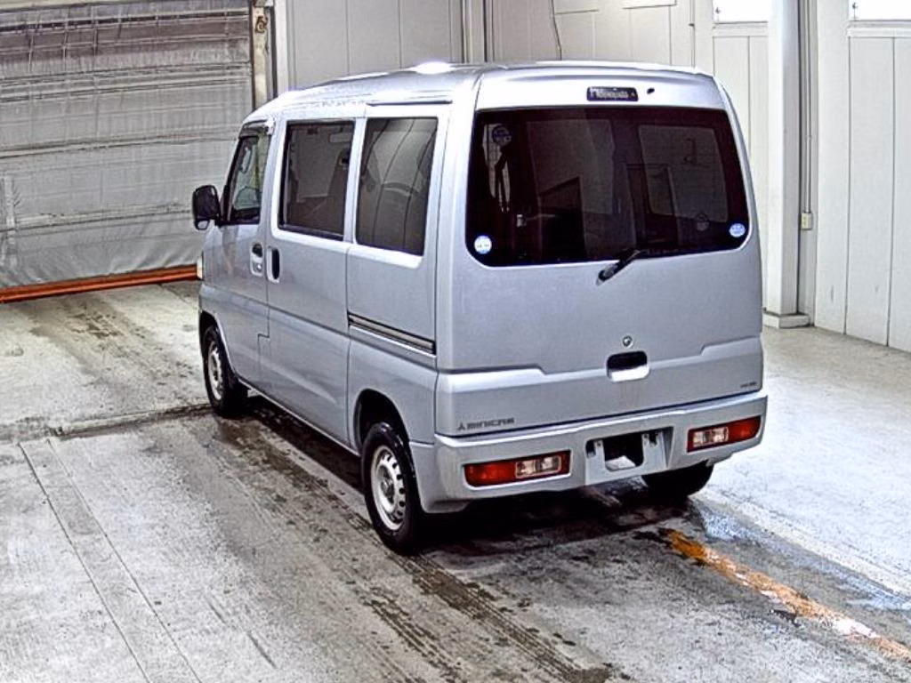 MITSUBISHI MINICAB