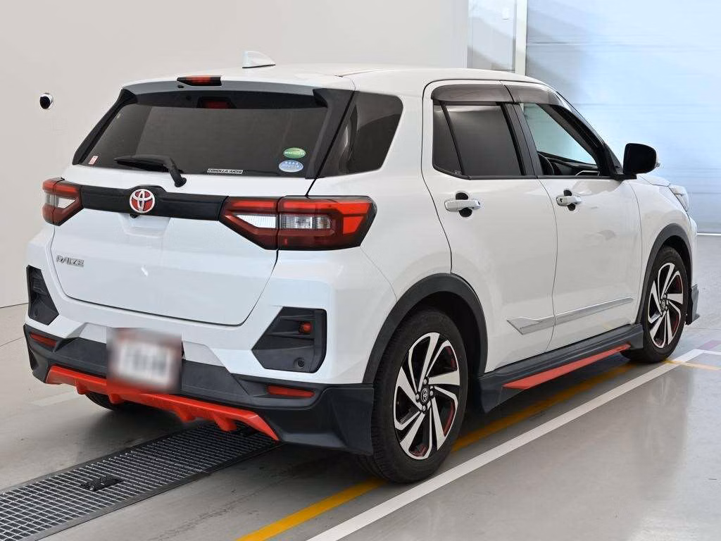 TOYOTA RAIZE