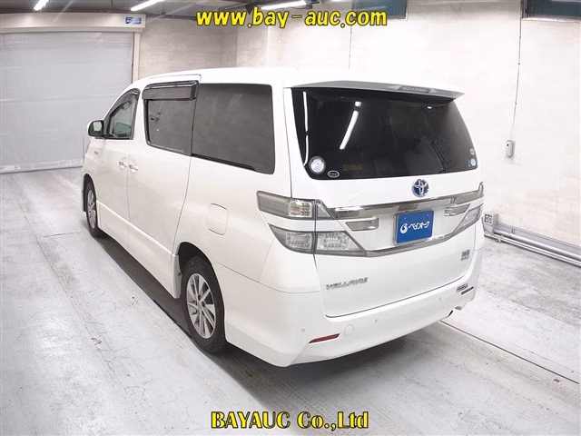 TOYOTA VELLFIRE