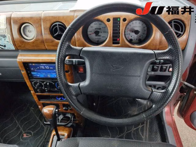 DAIHATSU NAKED