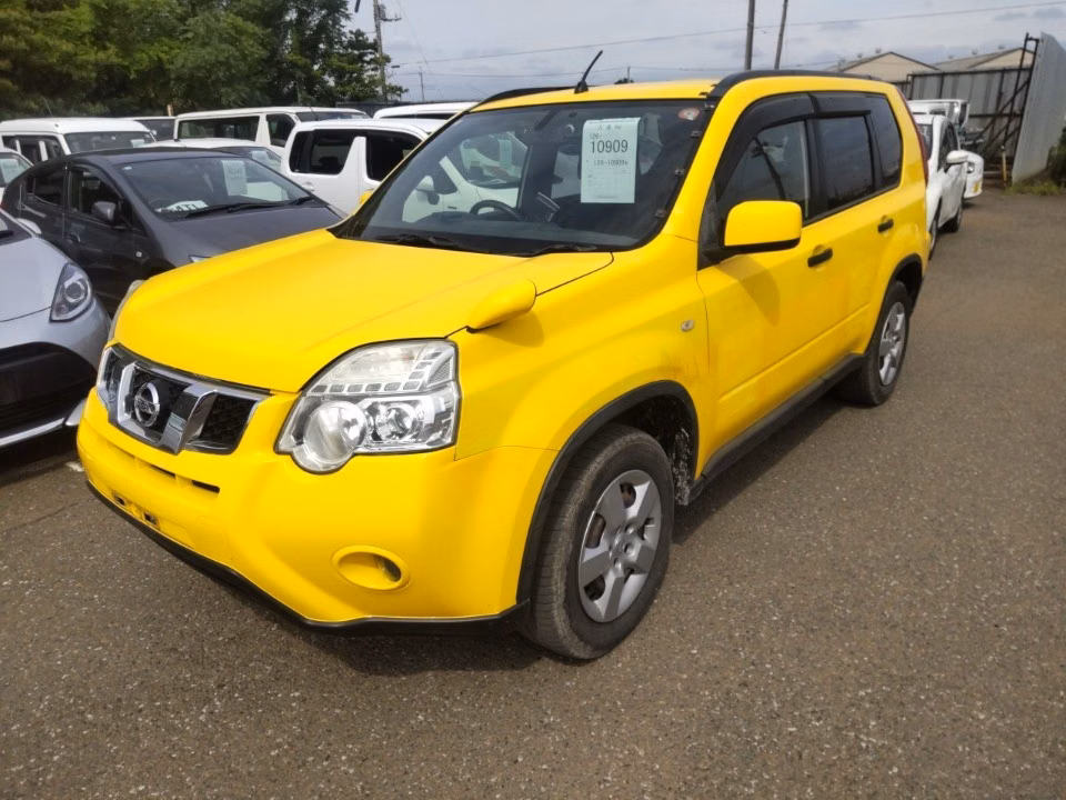 NISSAN X-TRAIL