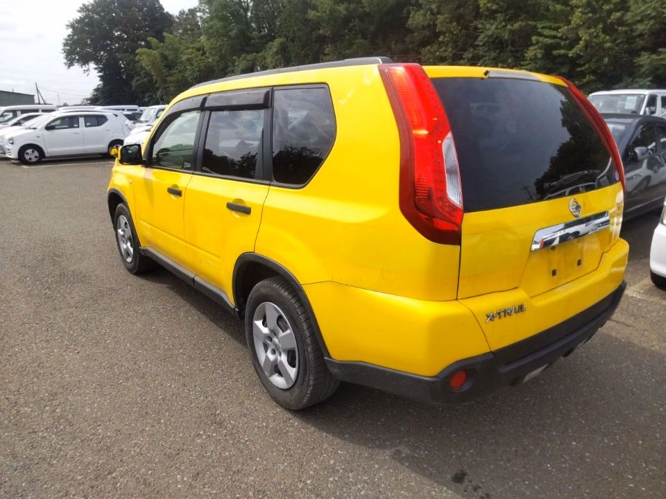 NISSAN X-TRAIL