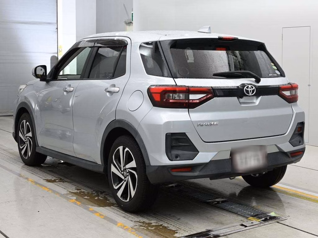 TOYOTA RAIZE