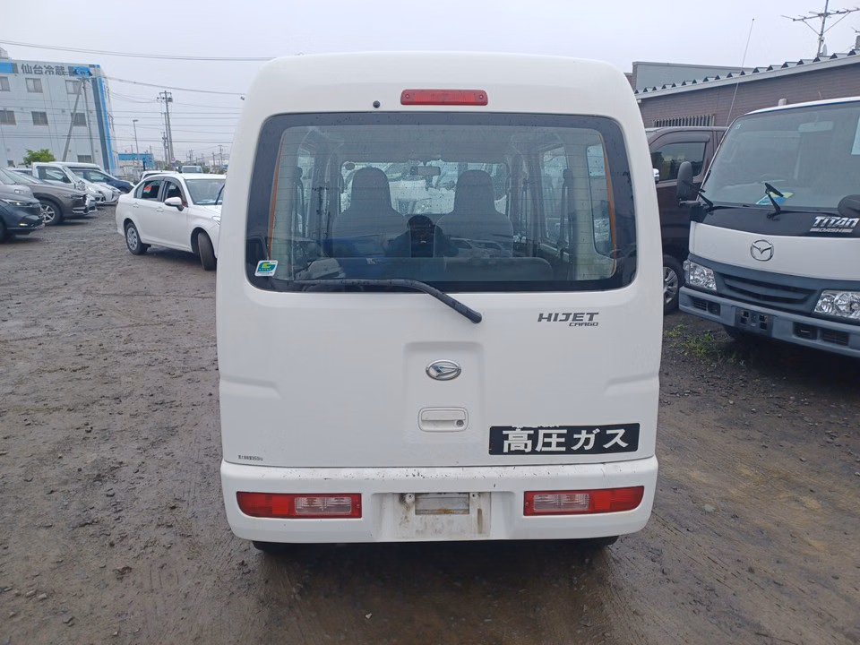 DAIHATSU HIJET