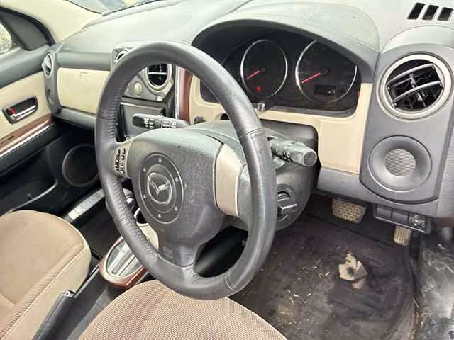 MAZDA VERISA