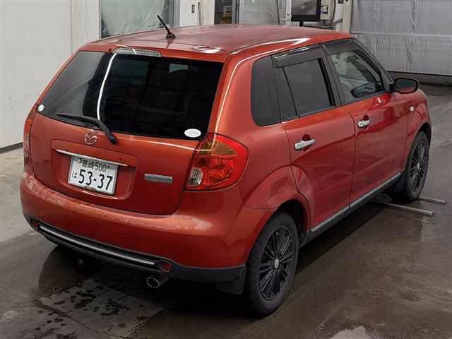 MAZDA VERISA