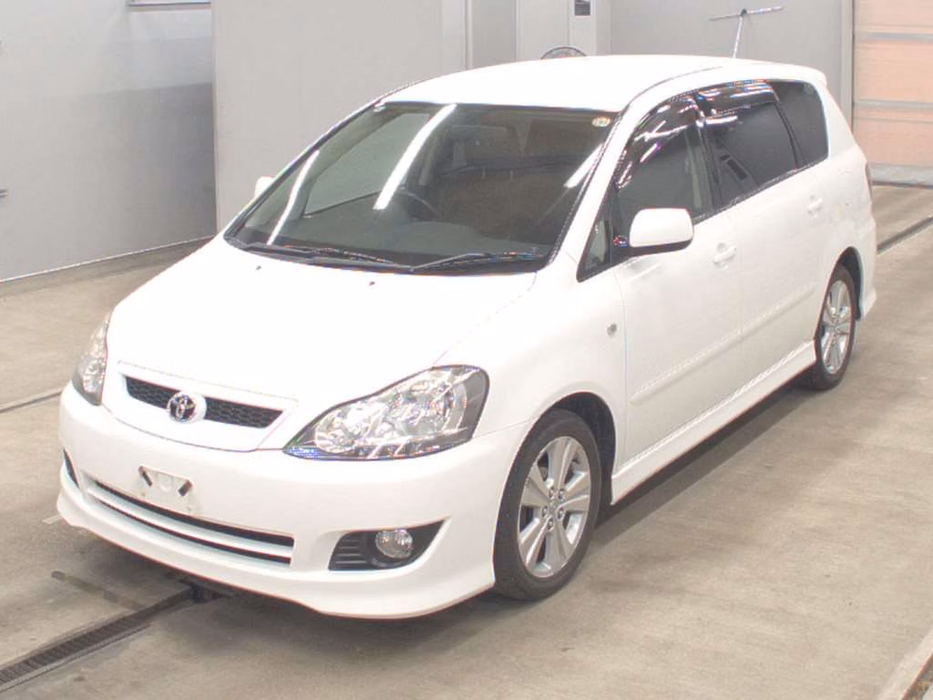 Toyota Ipsum