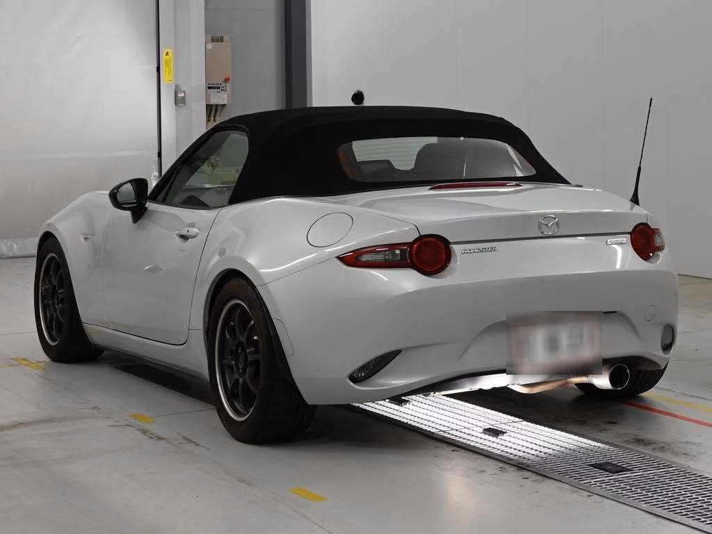 MAZDA MX-5