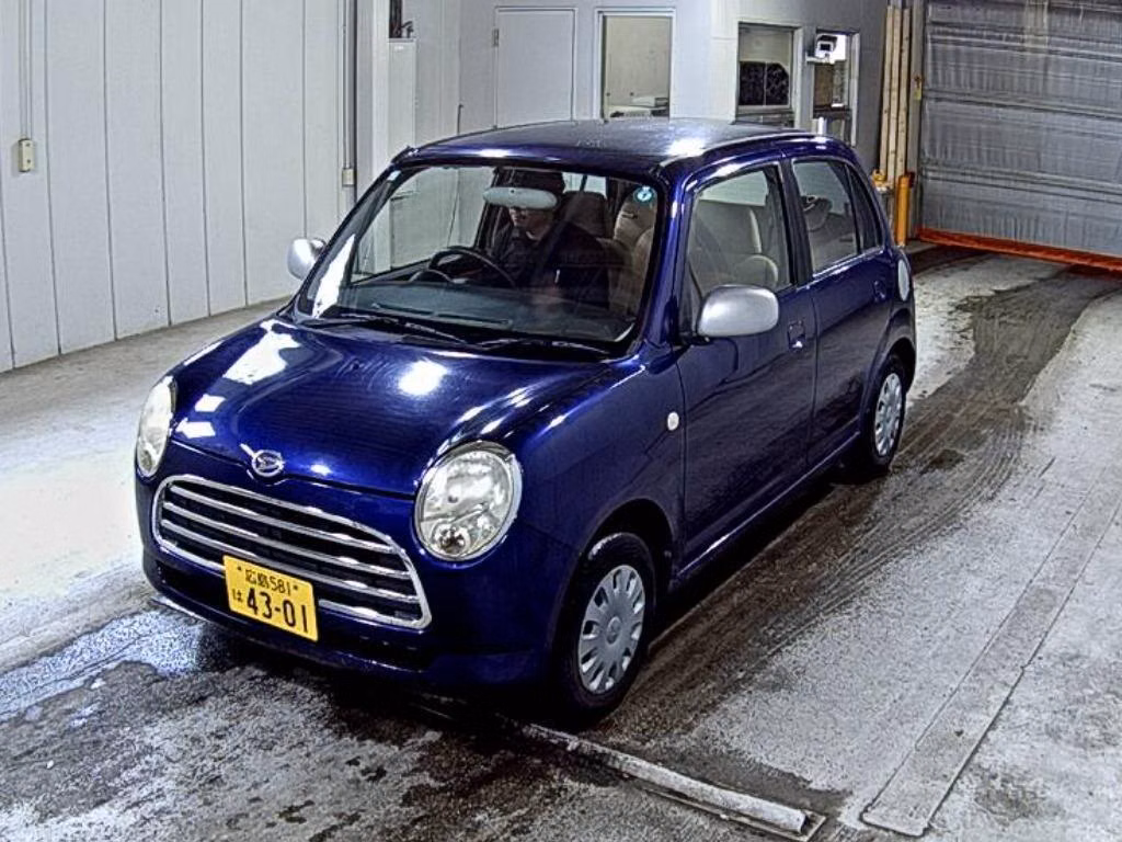 DAIHATSU MIRA GINO