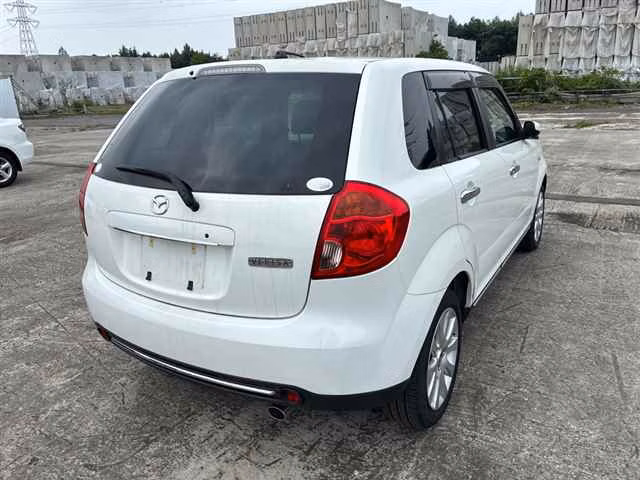 MAZDA VERISA
